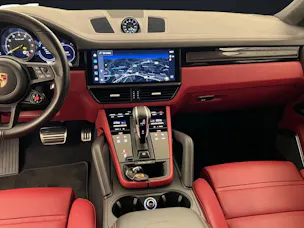 Porsche Cayenne Turbo GT