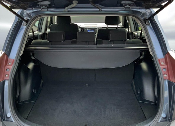 Vehicle image 10 Vehicle image 10