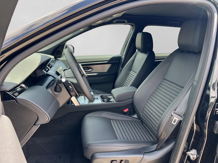 Vehicle image LAND ROVER DISCOVERY SPORT