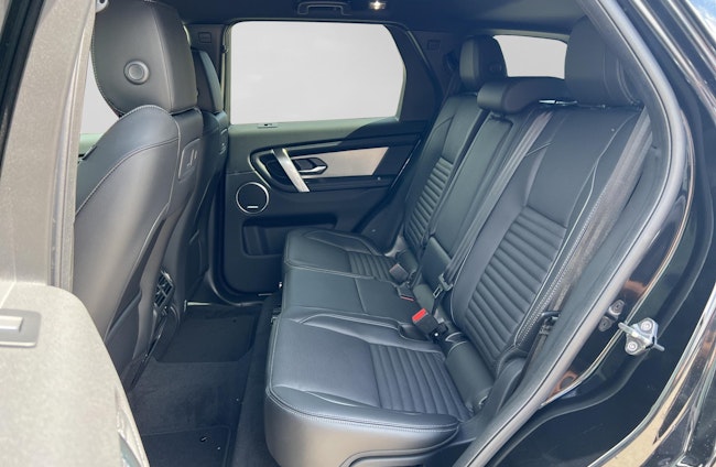 Vehicle image 6 Vehicle image 6