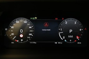 Vehicle image LAND ROVER Defender 90 3.0 D I6 250 X-Dynamic SE