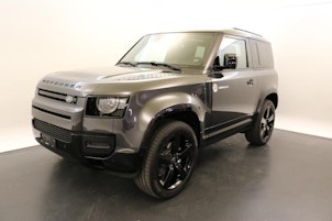 Vehicle image LAND ROVER Defender 90 3.0 D I6 250 X-Dynamic SE