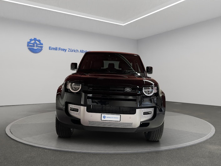 Vehicle image LAND ROVER DEFENDER