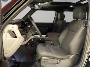 Vehicle image LAND ROVER Defender 90 3.0 D I6 250 S