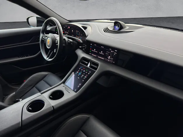 Porsche Taycan 4S mit Performance Batterie Plus