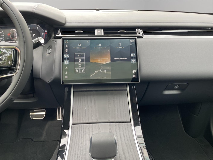 Vehicle image LAND ROVER RANGE ROVER VELAR