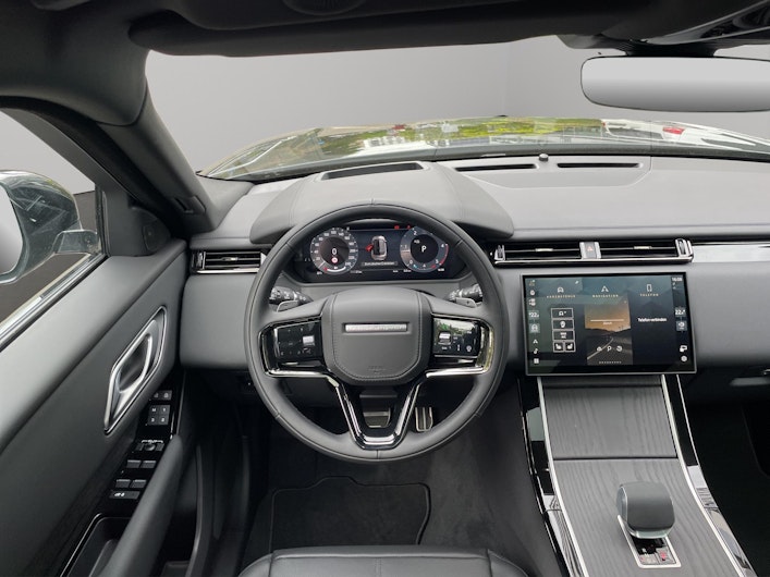 Vehicle image LAND ROVER RANGE ROVER VELAR