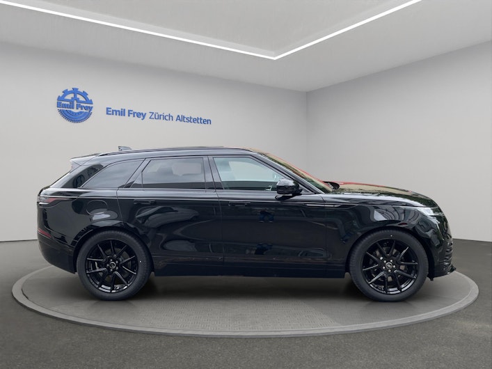 Vehicle image LAND ROVER RANGE ROVER VELAR