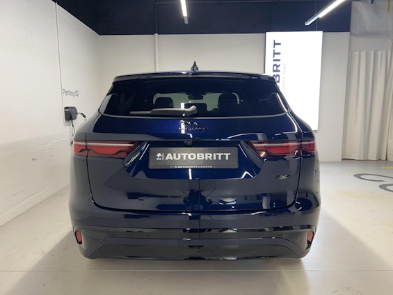 Vehicle image 8