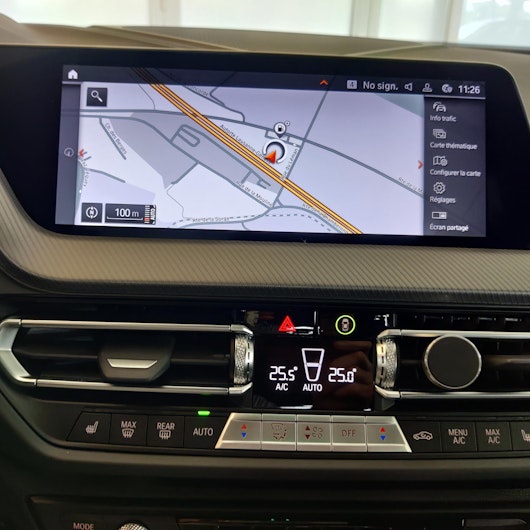 Vehicle image BMW 1 SERIES