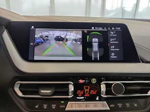 Vehicle image BMW 120d xDrive