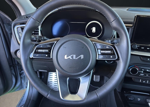 Vehicle image 9 Vehicle image 9