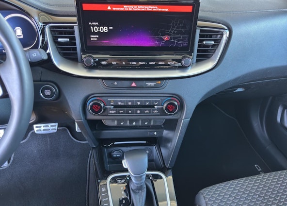 Vehicle image 11 Vehicle image 11