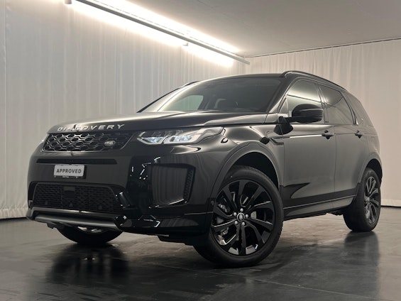 First vehicle image