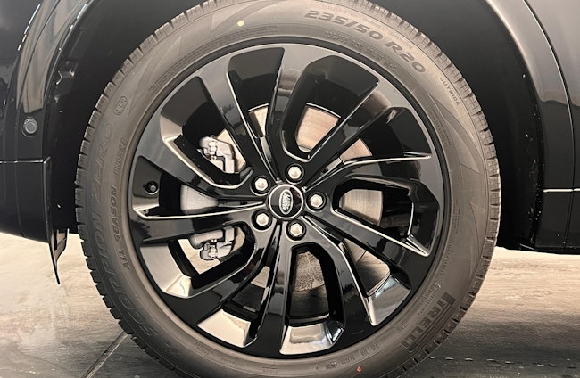 Vehicle image 9 Vehicle image 9