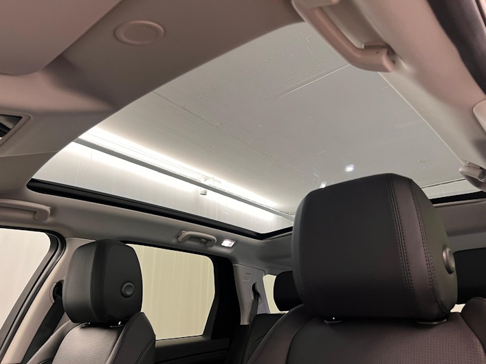 Vehicle image LAND ROVER DISCOVERY SPORT