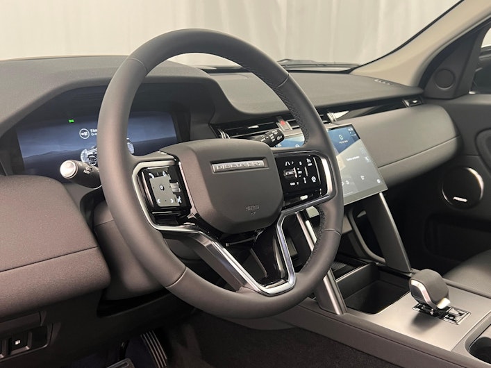 Vehicle image LAND ROVER DISCOVERY SPORT