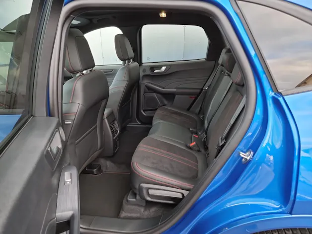 Ford Kuga 2.5 Hybrid ST-Line X 4x4