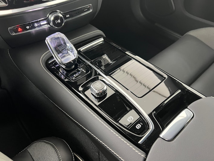 Vehicle image VOLVO S60