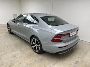 Vehicle image VOLVO S60 2.0 T8 TE Ultimate Dark eAWD