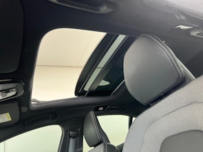 Vehicle image VOLVO S60 2.0 T8 TE Ultimate Dark eAWD