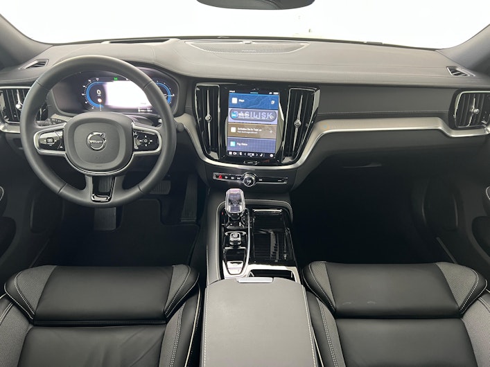 Vehicle image VOLVO S60