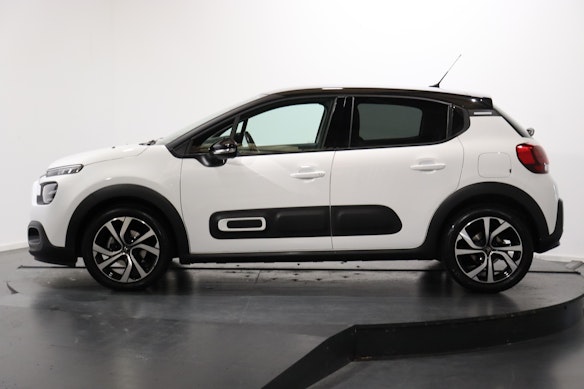 CITROEN C3 1.2 PureTech Shine 1