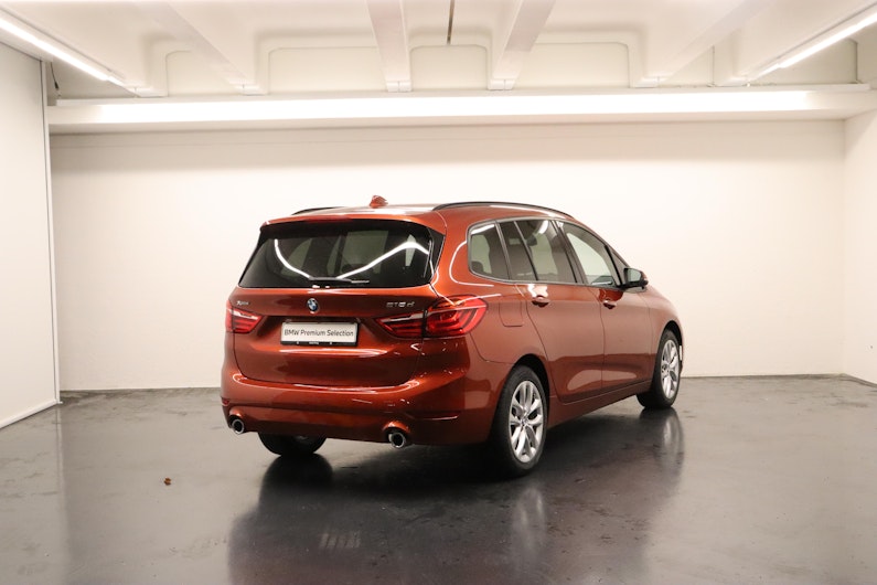 Vehicle image BMW 2 SERIES
