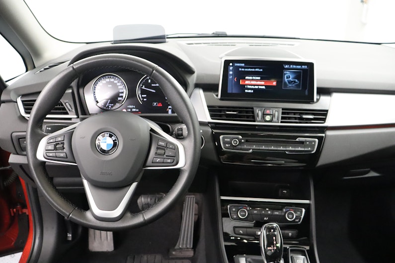 Vehicle image BMW 2 SERIES