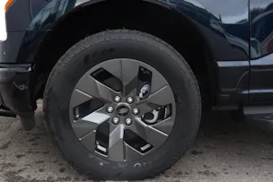Ford F-150 Lightning DKab.Pick-up 98 kWh Lariat Launch Edition