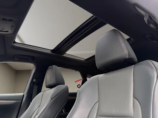 image du véhicule 9 image du véhicule 9