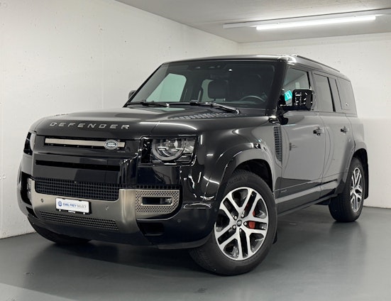 First vehicle image