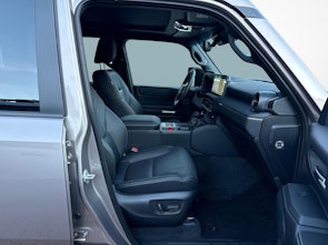 image du véhicule TOYOTA Land Cruiser 2.8 D Invincible