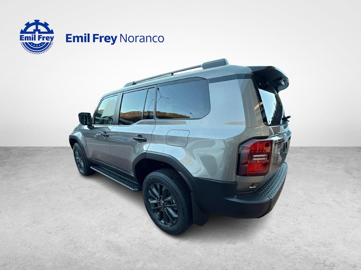 immagine del veicolo TOYOTA LANDCRUISER