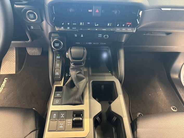 image du véhicule TOYOTA LANDCRUISER