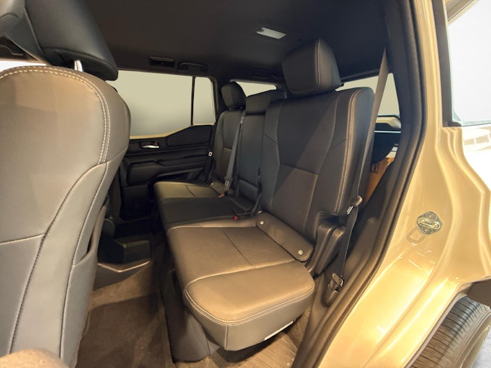 image du véhicule TOYOTA LANDCRUISER