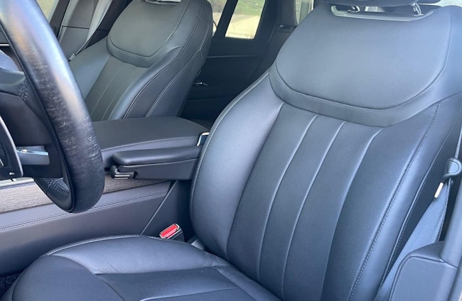 Vehicle image 6 Vehicle image 6