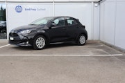 First vehicle image