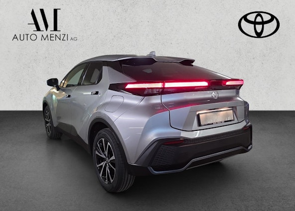 Vehicle image 4 Vehicle image 4