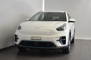 First vehicle image