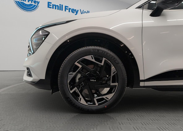 Vehicle image 3 Vehicle image 3