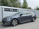 First vehicle image