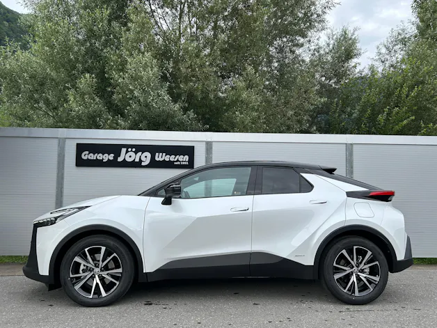 Toyota C-HR 2.0 HEV Trend 4x4
