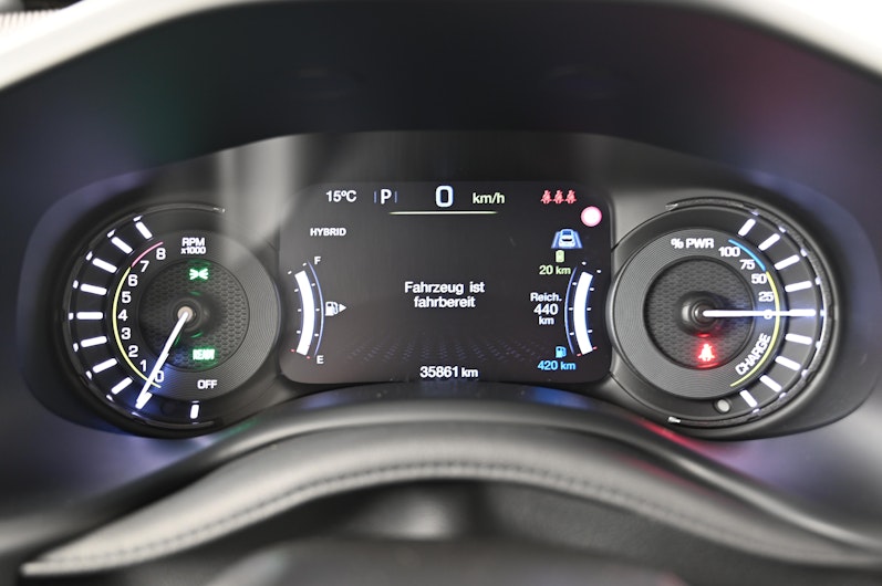 Vehicle image JEEP RENEGADE