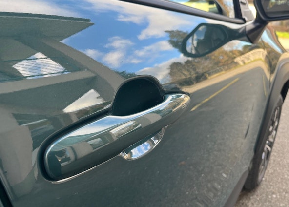 Vehicle image 18 Vehicle image 18