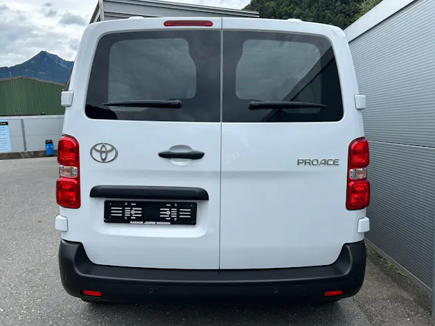 Toyota PROACE Van L1 1.5 D Active