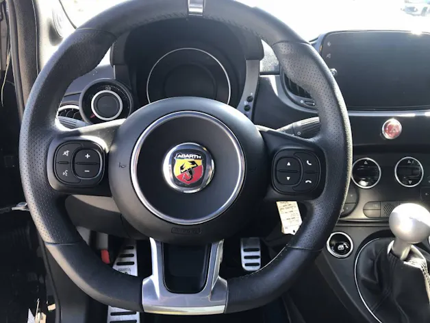 Fiat 595 Abarth 1.4 T-Jet 165 F595
