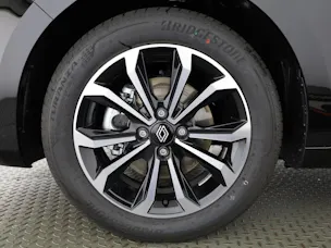 Renault Clio 1.6 E-Tech techno
