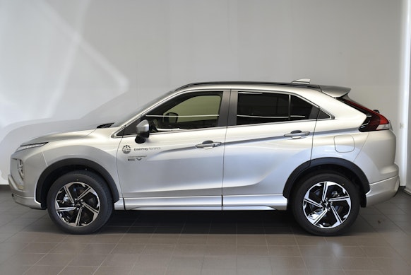 MITSUBISHI Eclipse Cross 2.4 PHEV Intense 4x4 2