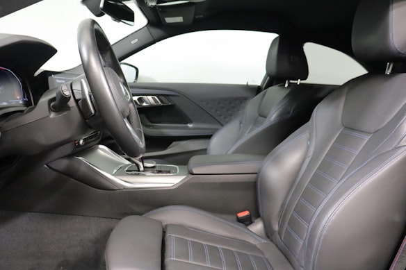 BMW M240i xDrive Coupé 2
